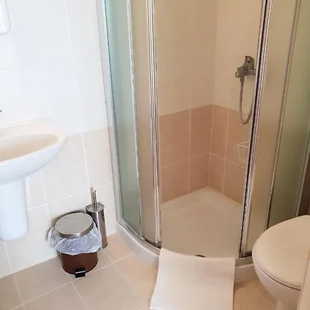 Lejlighed Ground Floor One Bedroom Apartment, Vanessa Complex