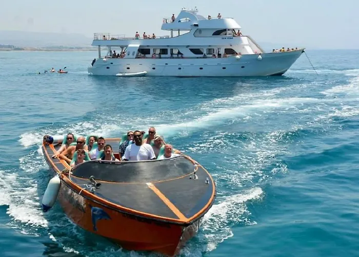 Ground Floor One Bedroom Apartment, Vanessa Complex *