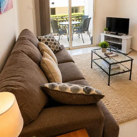 Апартаменты Ground Floor One Bedroom Apartment, Vanessa Complex Пейя