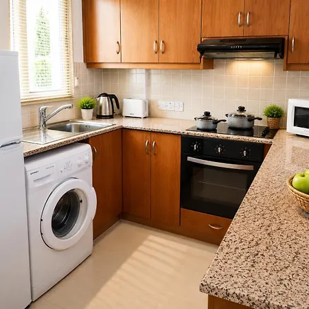Ground Floor One Bedroom Apartment, Vanessa Complex Пейя